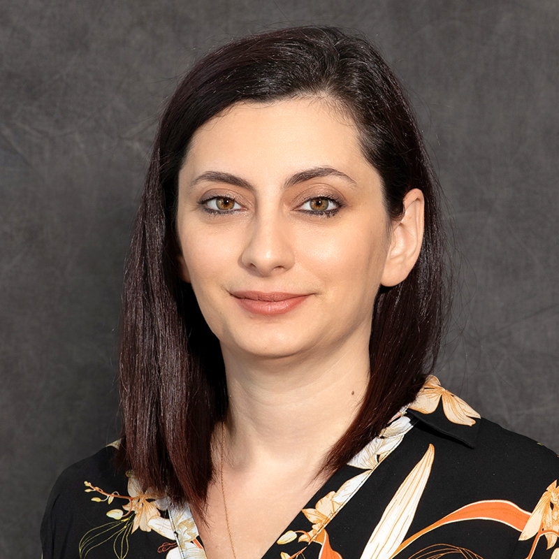 Photo of  Alma Lako
